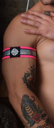 BREEDWELL Armbands Reflector Iridescent Foil Stripe Knit Neon Pink 35 - SexyMenUnderwear.com