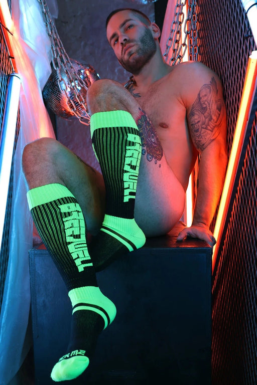 BREEDWELL Long Socks Eternity Knee Sock in Neon Green 45 - SexyMenUnderwear.com