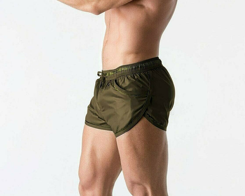 MASKULO Swim-Short BeGuard 3-Pockets Swimwear Foil Piping Olive SW0801-92 33 - SexyMenUnderwear.com