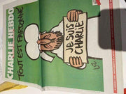 newspaper Charlie hebdo je suis charlie Premiere edition Jamais lus Joyau - SexyMenUnderwear.com